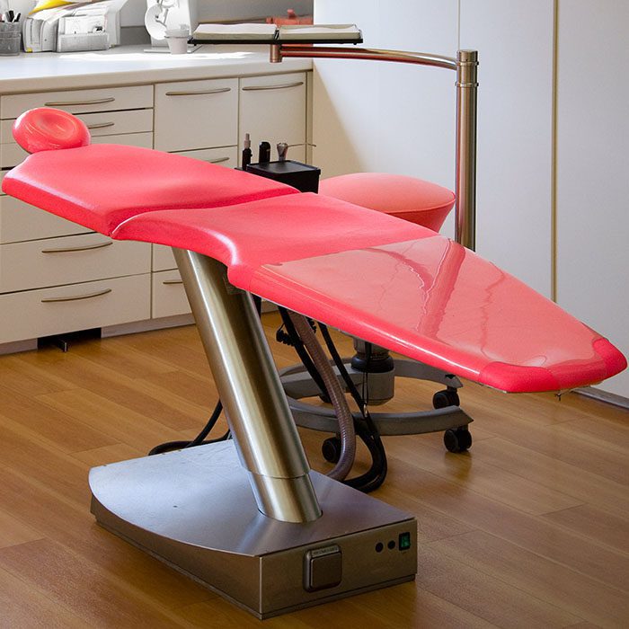 dentist-faq-2023_700.jpg
